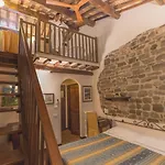 Castello Di Petrata