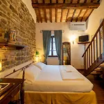 Hotel Castello Di Petrata 4*