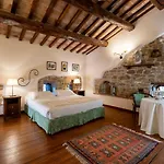 Hotel Castello Di Petrata 4*