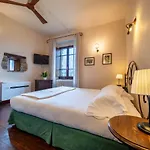 Castello Di Petrata 4* Assisi