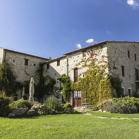 Castello Di Petrata Szálloda