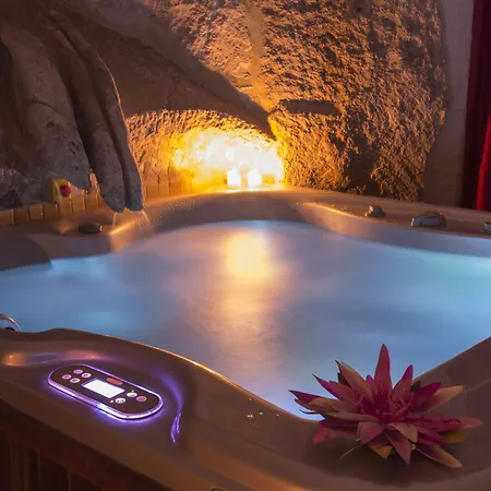 Castello Di Petrata Otel Assisi