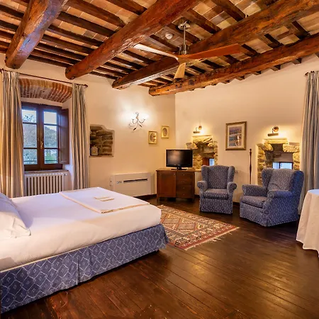 Castello Di Petrata Hotel
