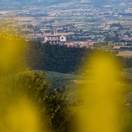 Castello Di Petrata Hotel