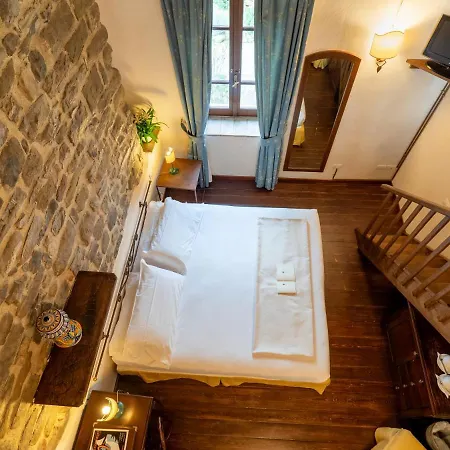 Castello Di Petrata Assisi