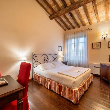 Castello Di Petrata Szálloda 4*
