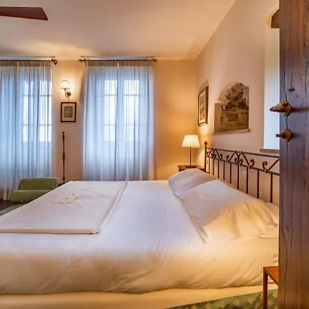 Castello Di Petrata 4* Ασίζη