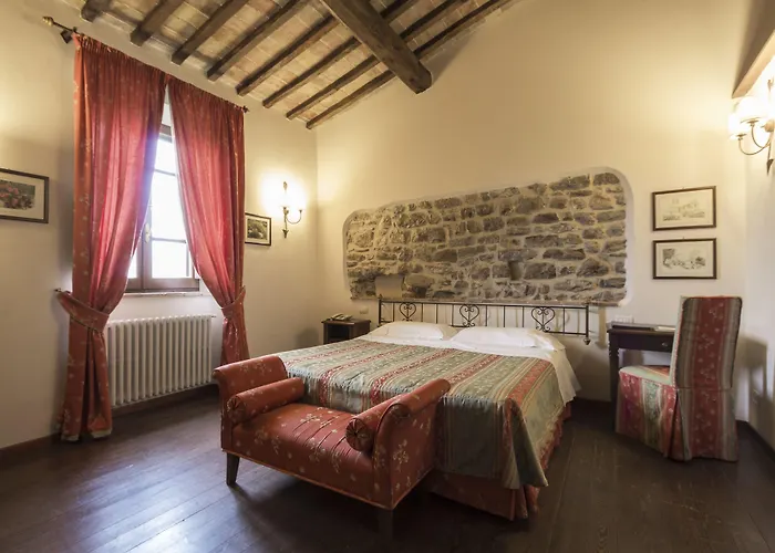Hotel Castello Di Petrata 4*