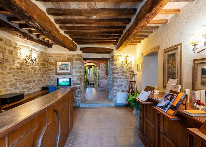 Castello Di Petrata Hotel 4*